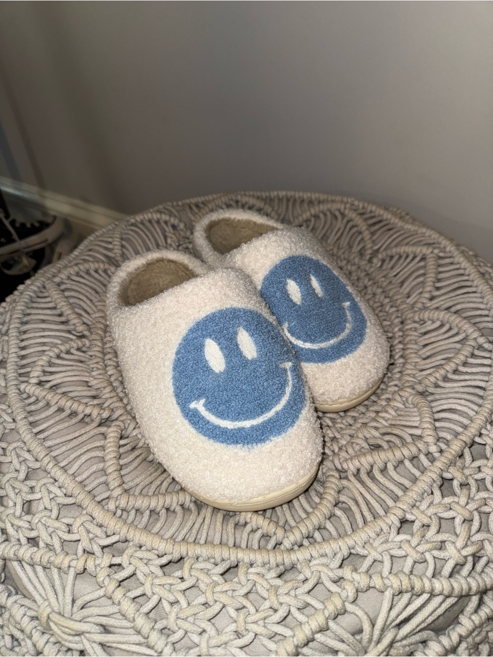Kids Cream Slippers with Blue Smiley Face